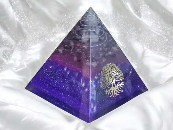 Orgonite pyramide 